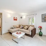 Sarbunara Ferienhaus *