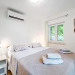 Ferienhaus Sarbunara