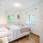 Sarbunara Ferienhaus