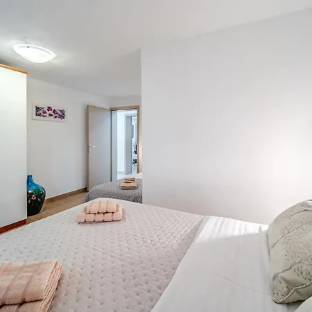 Dom wakacyjny Holiday Sarbunara Milna (Brac)